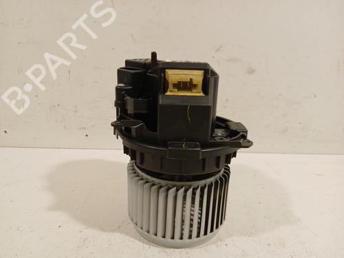 Heater blower motor RENAULT CLIO V (B7_) 1.0 TCe 100 (B7MT) | BP28815541M62 