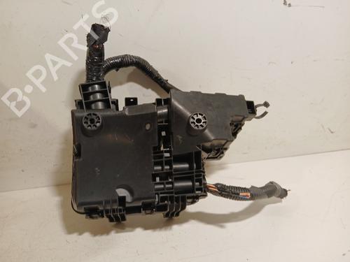 Fuse box NISSAN QASHQAI II (J11, J11_) 1.2 DIG-T | BP29275398E1