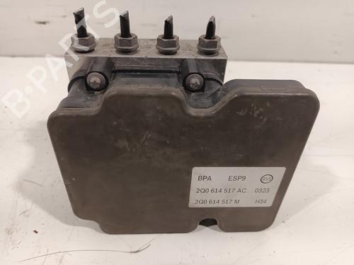 Used ABS pump VW POLO VI (AW1, BZ1, AE1) 1.0 TSI (95 hp) 31861564