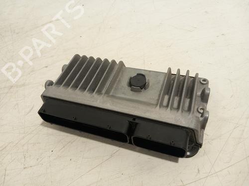 Used Engine control unit (ECU) Engine control unit (ECU) 33661223 33661223