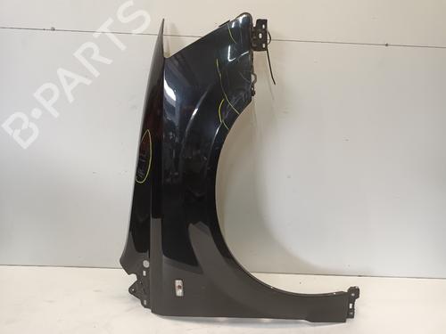 Aleta delantera derecha Aleta delantera derecha LANCIA VOYAGER MPV (404_) 3.6 V6 (RT, 53) (283 hp) 33241957 33241957