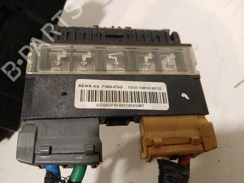 Fuse box NISSAN QASHQAI II (J11, J11_) 1.2 DIG-T | BP29275398E1