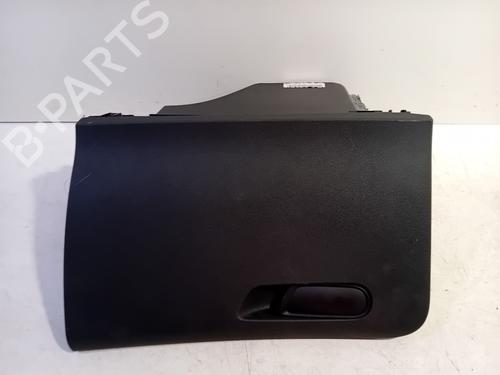 Used Glove box Glove box 19399402 19399402