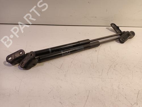 Used Tailgate lift support TOYOTA YARIS (_P13_) 1.5 Hybrid (NHP130_) (101 hp) 24262464