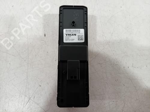 Switch POLESTAR POLESTAR 2 (534) EV | BP22805463I30 - Image 5