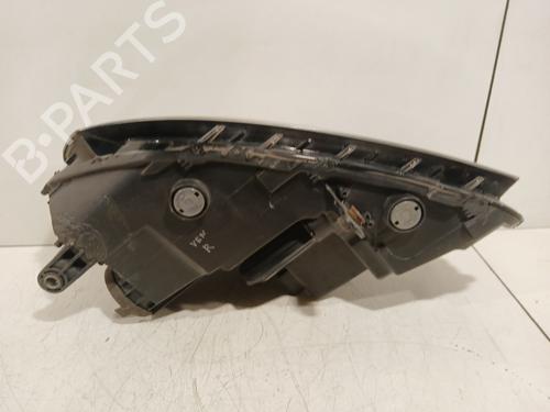 Right headlight VW PASSAT B7 Variant (365) 2.0 TDI | BP38166413C29 - Image 2