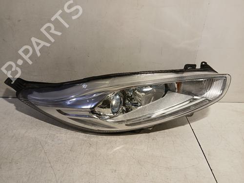 Used Right headlight Right headlight FORD FIESTA VI (CB1, CCN) 1.0 (80 hp) 33884491 33884491