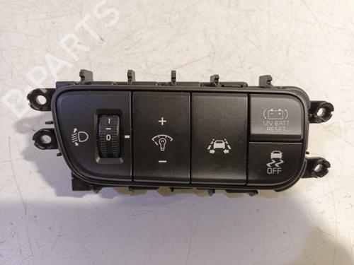 Used Switch KIA NIRO I (DE) 1.6 GDI Hybrid (141 hp) 17496880