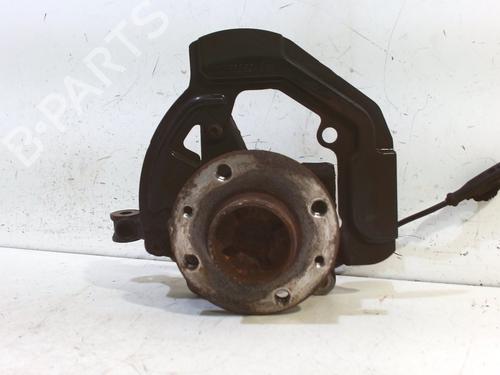 Used Right front steering knuckle RENAULT TWINGO III (BCM_, BCA_) 1.0 SCe 70 (71 hp) 13201985