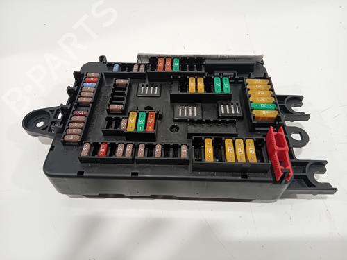 Used Fuse box BMW 1 (F20) M 135 i xDrive (326 hp) 30113695