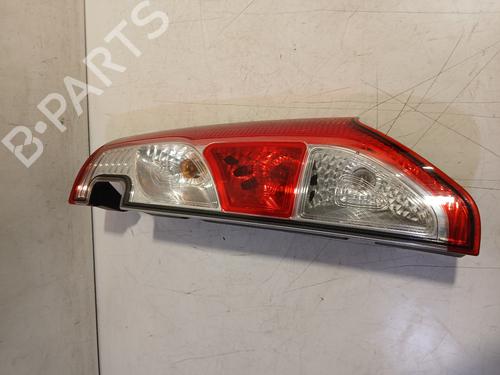 Used Right taillight Right taillight 32780831 32780831