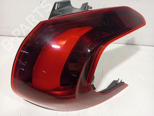 Used Right taillight Right taillight PEUGEOT 2008 I (CU_) 1.2 THP 110 / PureTech 110 (110 hp) 36467334 36467334