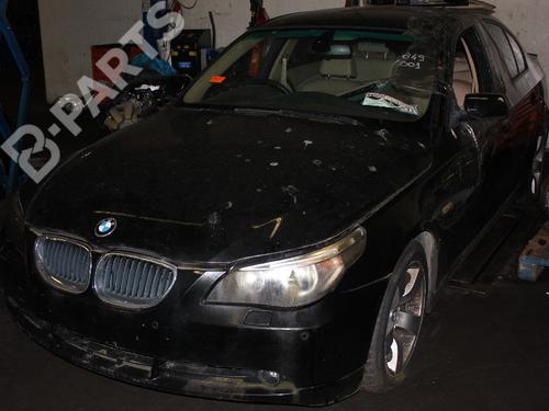 BMW 5 (E60)  520 i  607437