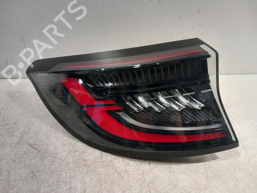 Używane Lampa tylna lewa Lampa tylna lewa RENAULT ESPACE VI (RHN) E-TECH 200 Hybrid (199 hp) 33678460 33678460