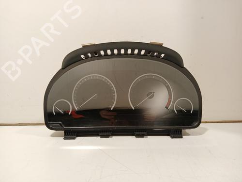 Used Instrument cluster BMW 5 (F10) 530 d (245 hp) 24863950
