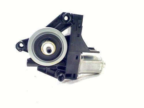 Used Left rear window motor VOLVO XC60 I SUV (156) 2.4 D / D3 / D4 AWD (163 hp) 1658669