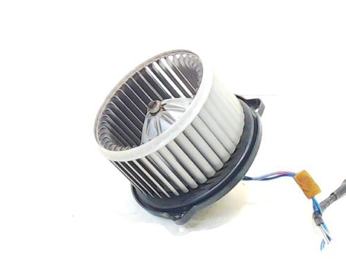Gebläsemotor für TOYOTA YARIS (_P1_) 1.5 (NCP13_, NCP13R) (106 hp) 941325