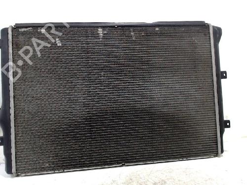 Used Water radiator Water radiator 6536480 6536480
