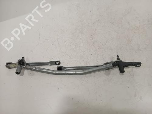 front-wipers-mechanism-volvo-v60-ii-225-2018-33433795 main image