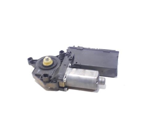 Used Electronic module AUDI A4 B7 (8EC) 2.0 TDI 16V (140 hp) 13197152