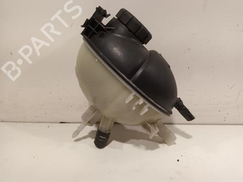 Used Expansion tank MERCEDES-BENZ C-CLASS (W204) C 200 CDI (204.007, 204.006) (136 hp) 15400215