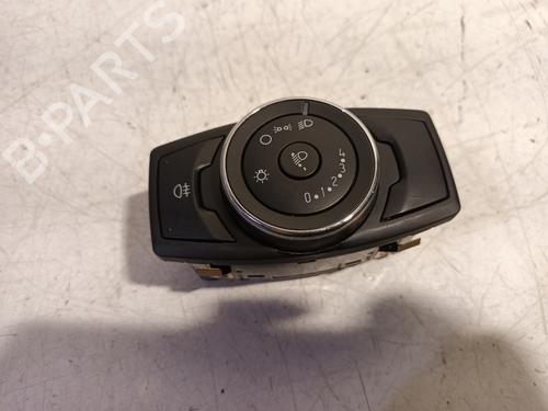 Used Headlight switch Headlight switch 15817778 15817778