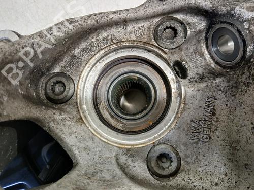 Left front steering knuckle VW GOLF VIII (CD1, DA1) 1.4 GTE Plug-in Hybrid | BP33325703M25  - Image 5