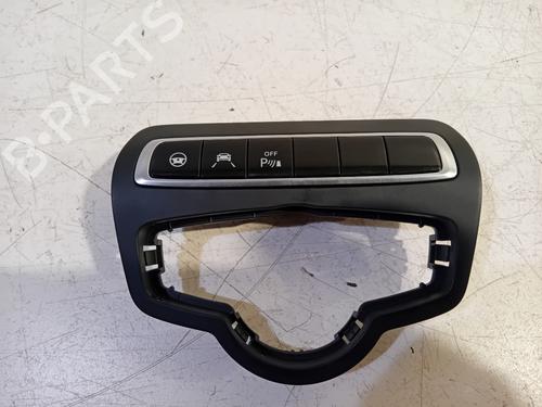 Used Switch Switch MERCEDES-BENZ C-CLASS (W205) C 250 BlueTEC / d (205.008, 205.006) (204 hp) 25249484 25249484