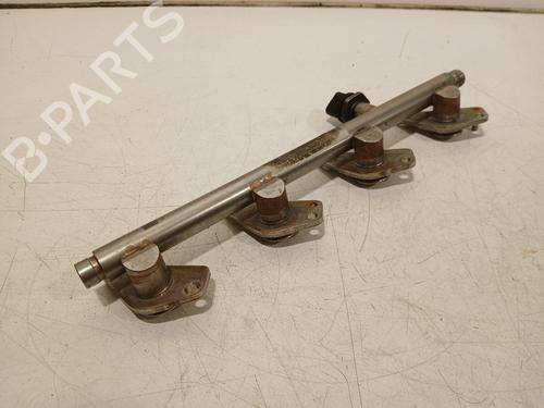 Used Injection rail Injection rail 26725658 26725658