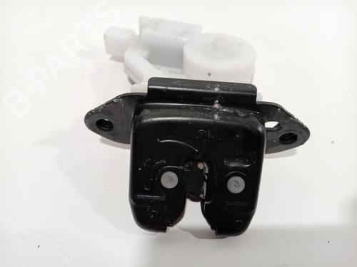 Used Tailgate lock NISSAN QASHQAI II SUV (J11, J11_) 1.6 dCi (130 hp) 23394624