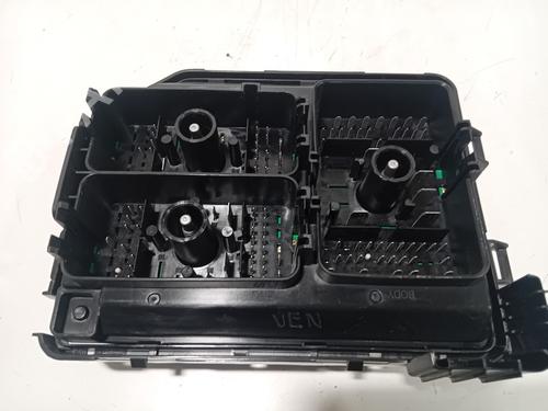Fuse box OPEL KARL (C16) 1.0 | BP36806360E1 - Image 2