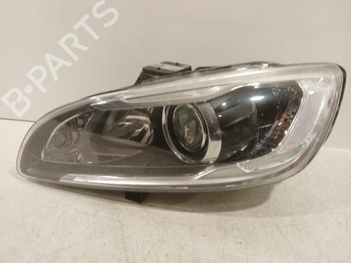 Used Left headlight Left headlight VOLVO V60 I (155) D4 (190 hp) 40606982 40606982