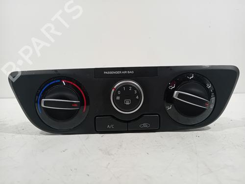 Used Climate control Climate control 21081405 21081405