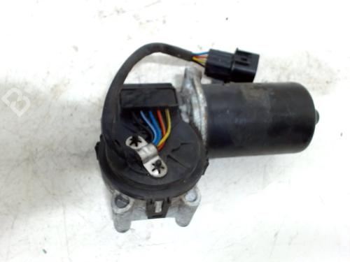 Used Front wiper motor HYUNDAI ix35 (LM, EL, ELH) 2.0 (163 hp) 9206685