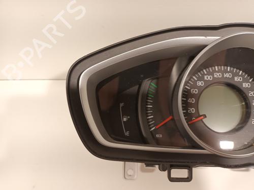Instrument cluster VOLVO V40 Hatchback (525) D2 | BP16093876C47 