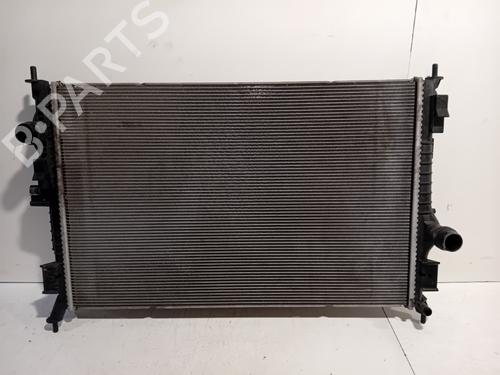 Used Water radiator PEUGEOT 3008 II SUV (MC_, MR_, MJ_, M4_) 1.6 THP 165 (M45GYW, M45GZW, M45GYV) (165 hp) 22768380