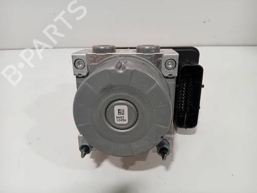 Used ABS pump BMW 1 (F20) M 135 i xDrive (326 hp) 30321126