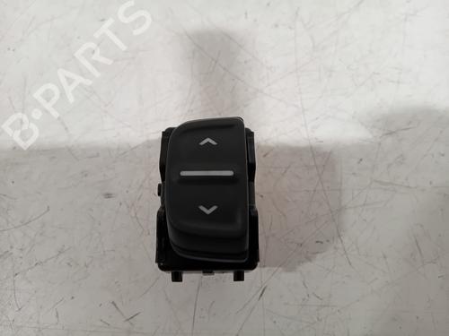 Used Switch DACIA SANDERO II TCe 90 (B8M1, B8MA, B8AC) (90 hp) 22387778