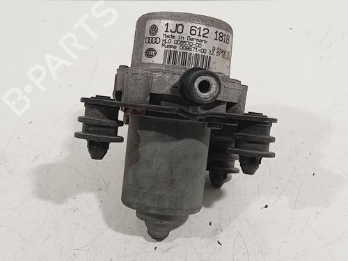 Used Vacuum pump SKODA YETI (5L) 1.2 TSI (105 hp) 18480799