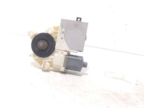 Used Electronic module FORD FOCUS II (DA_, HCP, DP) 1.6 TDCi (109 hp) 13197936