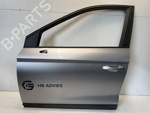 left-front-door-seat-arona-kj7-kjp-2017-32780987 main image