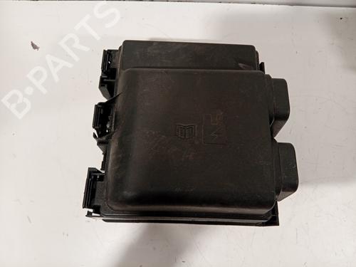 Used Fuse box Fuse box 18506042 18506042