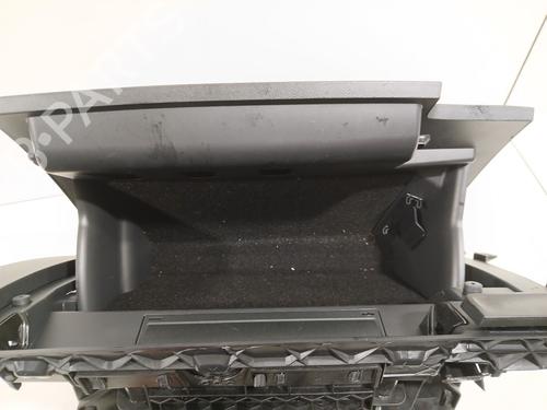 Glove box SKODA KAROQ (NU7, ND7) 1.5 TSI | BP36416697C95 - Image 9