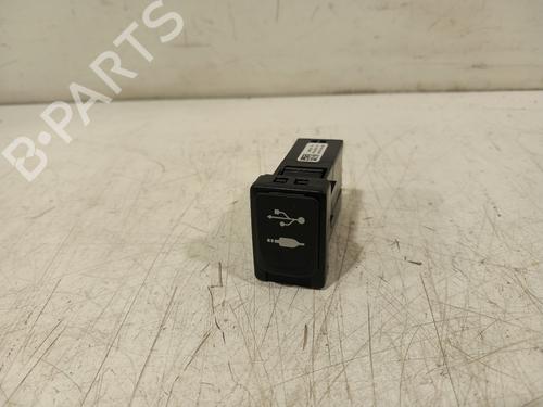 Used Electronic module Electronic module TOYOTA AURIS Estate (_E18_) 1.8 Hybrid (ZWE186_, ZWE186R, ZWE186H) (136 hp) 39563381 39563381