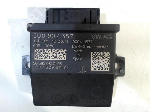 Used Lights ECU Lights ECU AUDI A3 Sportback (8VA, 8VF) 2.0 TDI (150 hp) 10669406 10669406