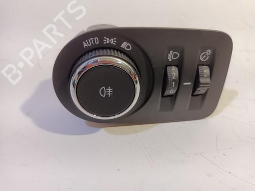 Used Headlight switch Headlight switch 16826542 16826542