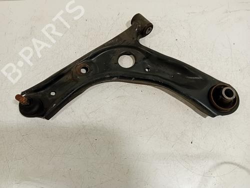 Used Left front suspension arm Left front suspension arm 17678051 17678051
