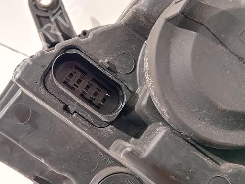 Right headlight VW PASSAT B7 Variant (365) 1.6 TDI | BP39912507C29 - Image 5
