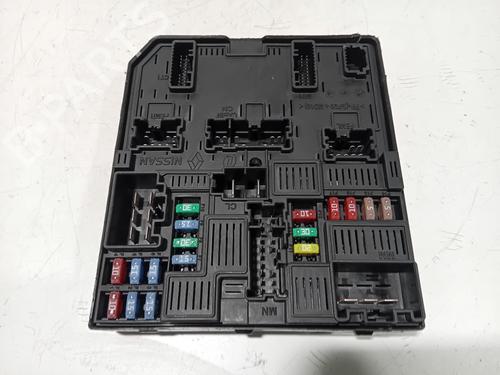 Used Fuse box Fuse box RENAULT SCÉNIC IV (J9_) 1.2 TCe 130 (130 hp) 39885956 39885956