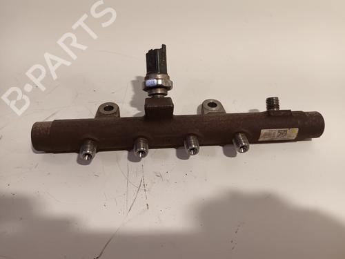 Used Injection rail Injection rail 16649347 16649347